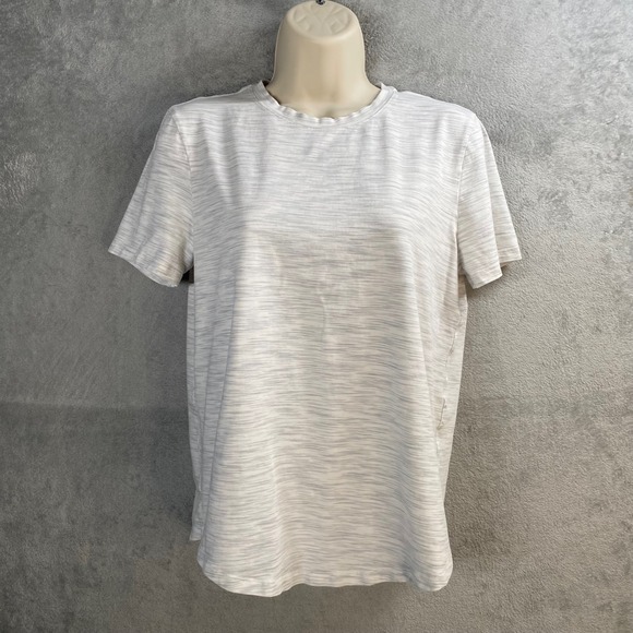 lululemon athletica Tops - Lululemon Top Womens Medium Athleisure Activewear Performance Normcore T-Shirt‎